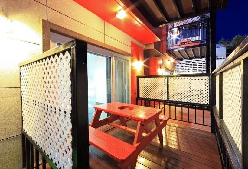 Gyeongju Beverly Hills Pension