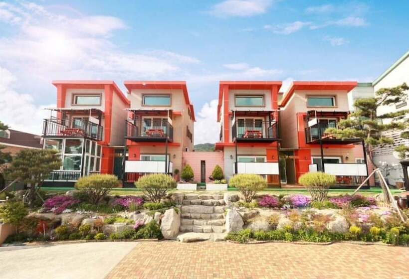 Gyeongju Beverly Hills Pension