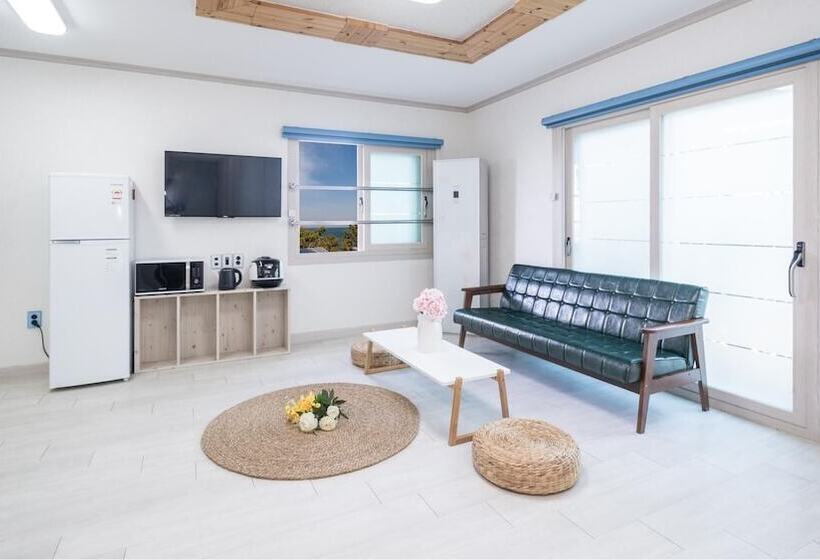 Gyeongju Gampo Sonamu Pension