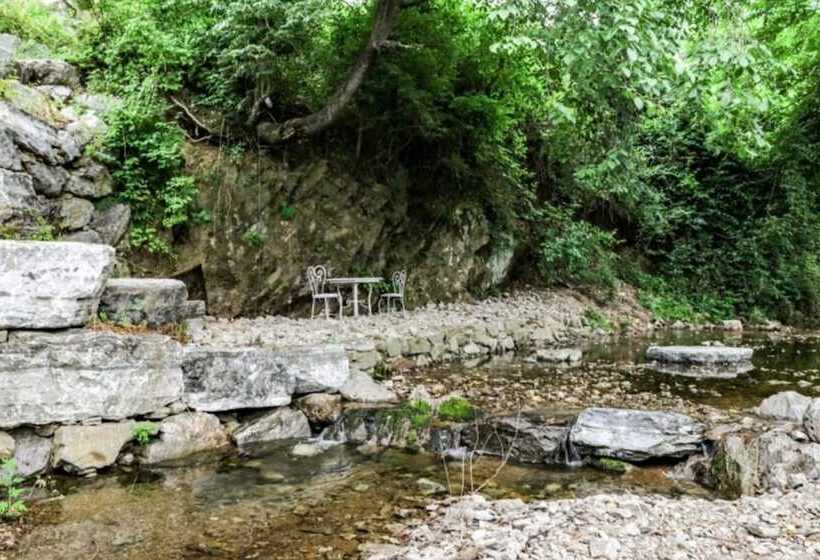 Hongcheon Lama Richa Pension