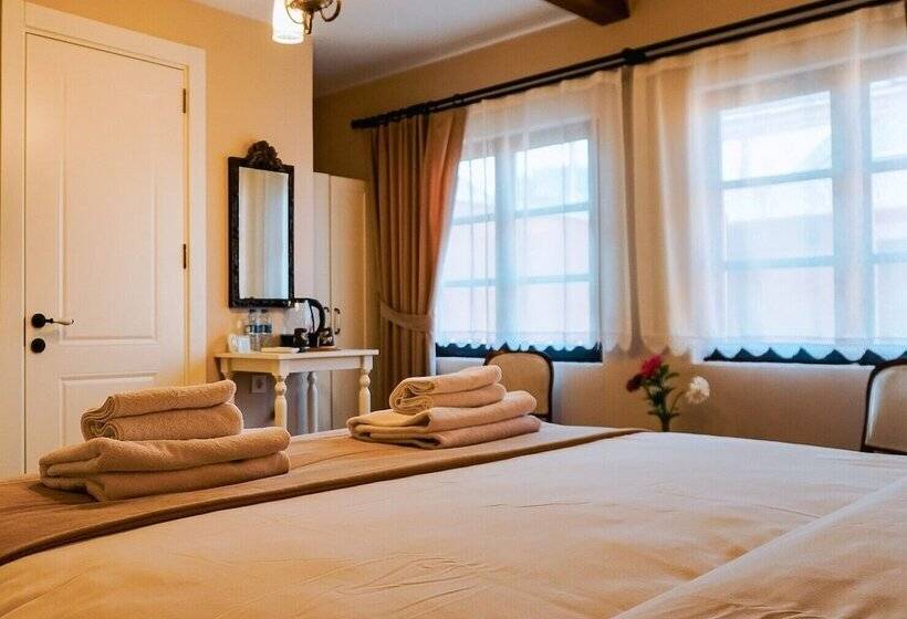 مسافرخانه 1870 Taş Konak Otel   Sanat Sokağı