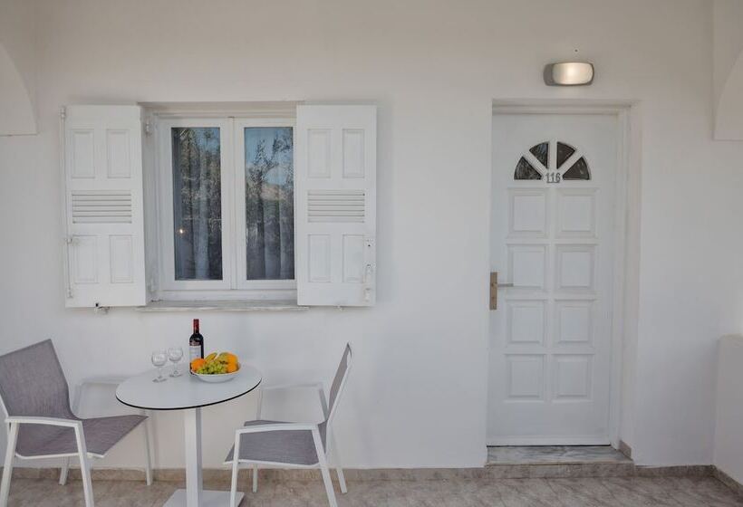 ホテル Aspro Phos