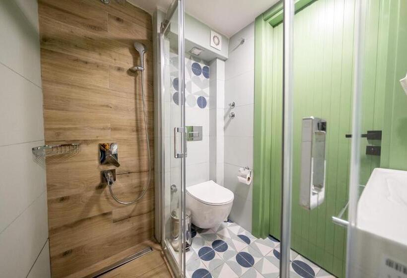 בית מלון כפרי Assos Troy Beach