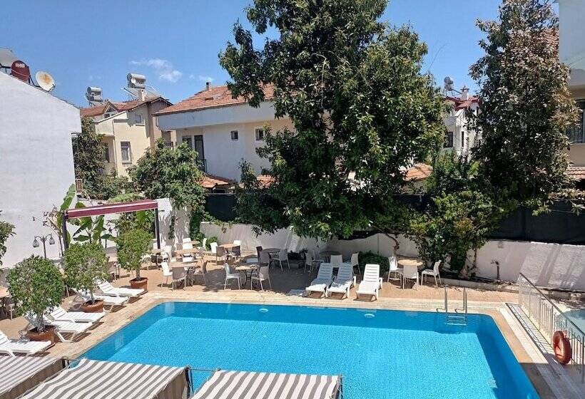 ホテル Barlas Fethiye