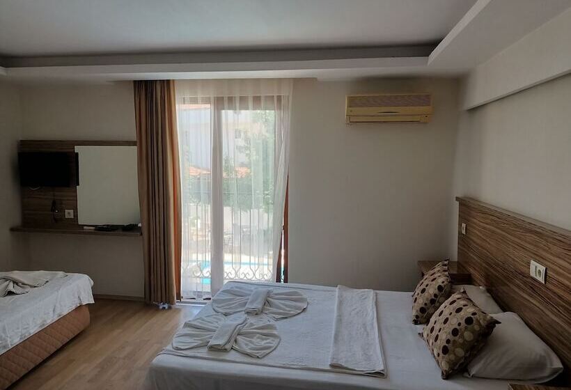 ホテル Barlas Fethiye