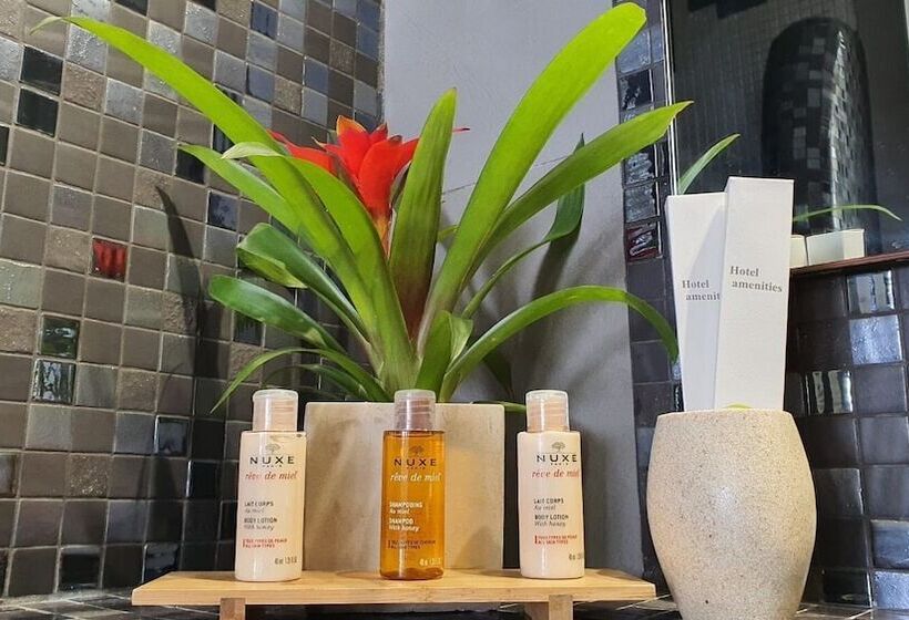 בית מלון כפרי Caldera S Majesty