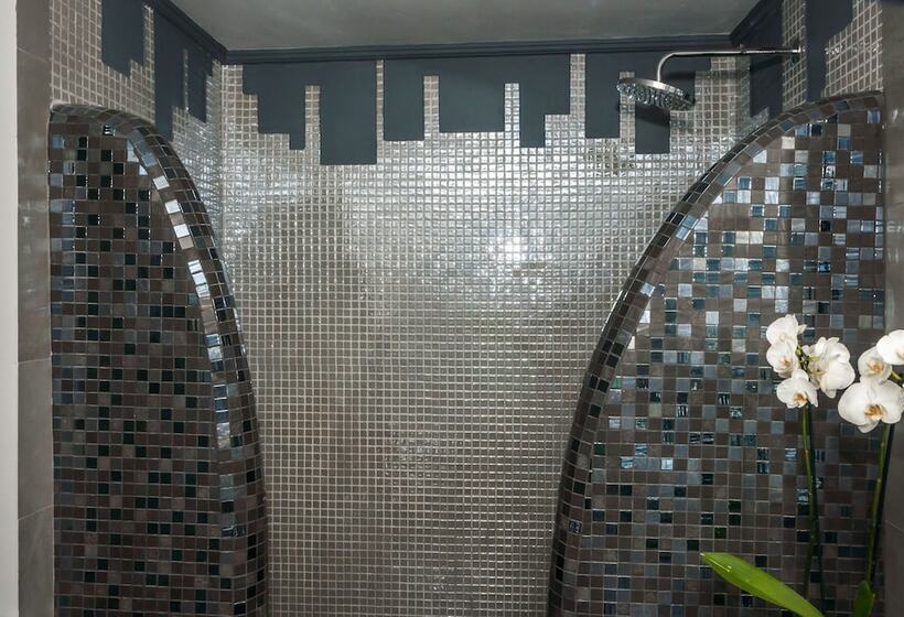 בית מלון כפרי Caldera S Majesty