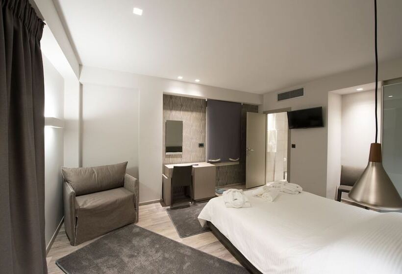 בית מלון כפרי Castello City