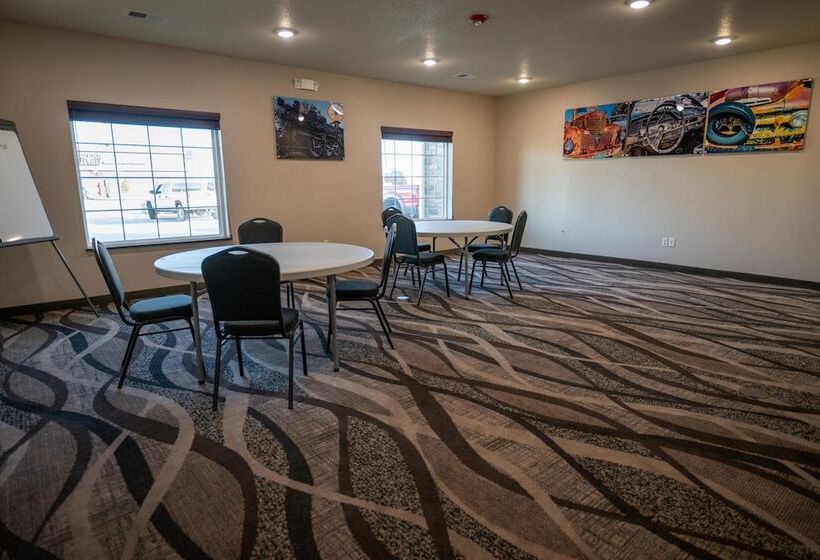 Cobblestone Hotel & Suites   Lamar