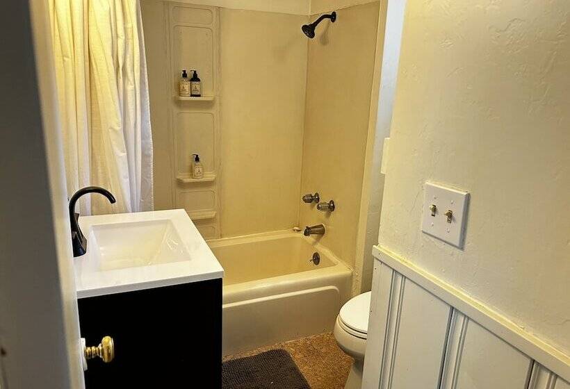 호텔 Corduroy Boutique Lodge