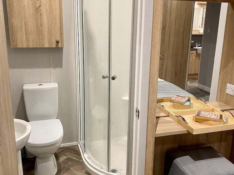 Отель Elite Bluewater Lodge