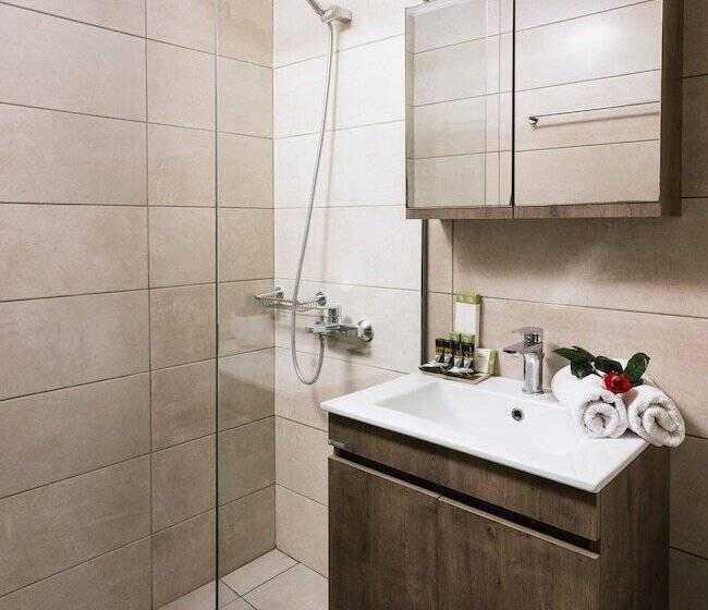 فندق Ermis Luxury Suites & Apartments