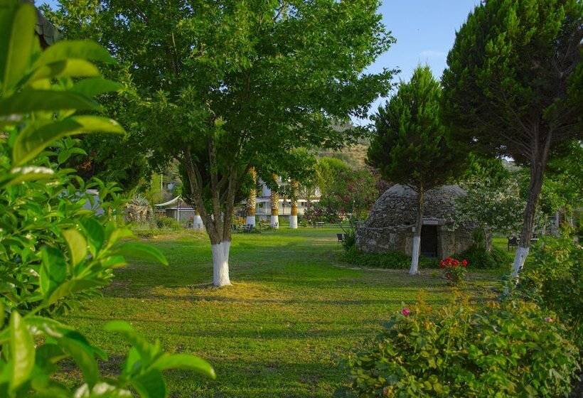 هتل Four Sides Bodrum Airport