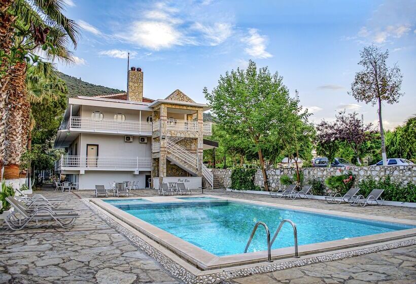 酒店 Four Sides Bodrum Airport