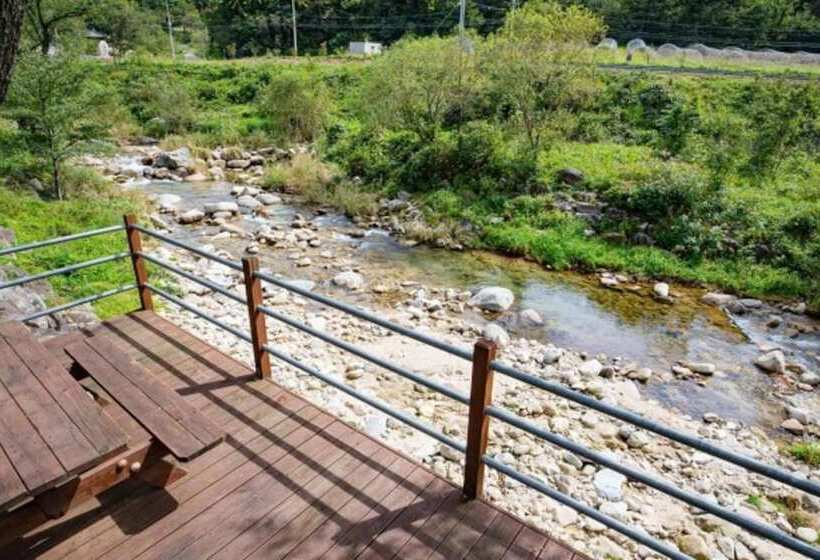 Отель Gangneung Happymong Pension