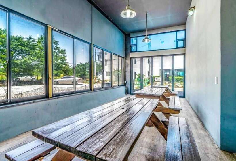 Отель Gangneung Richmoon Pension