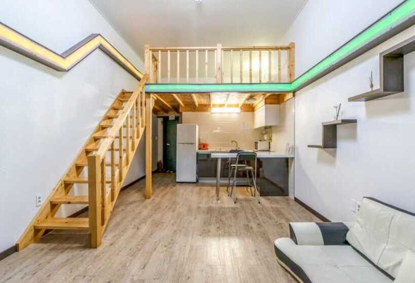 Отель Gangneung Richmoon Pension