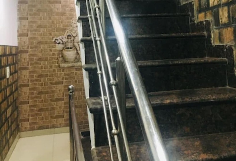 ホテル Goroomgo Sunrise Ambala