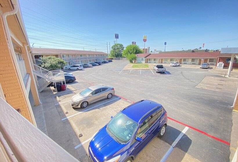 호텔 Great Western Inn & Suites Saginaw