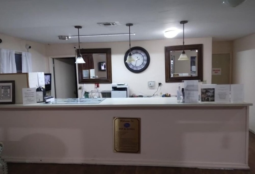 호텔 Great Western Inn & Suites Saginaw