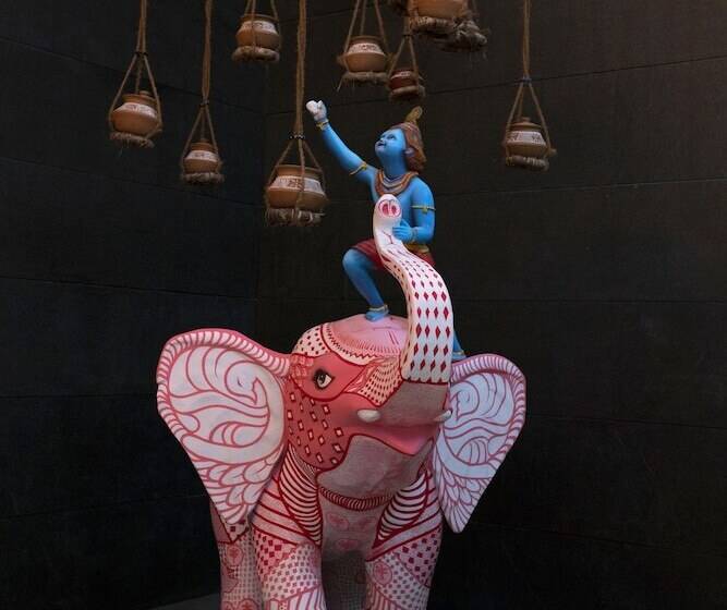 فندق Harivaram Yuga