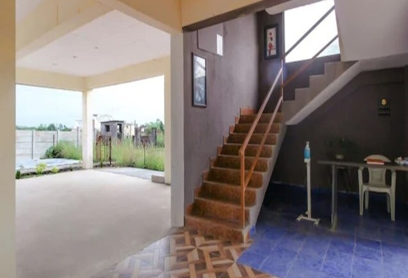 בית מלון כפרי Heritage Inn