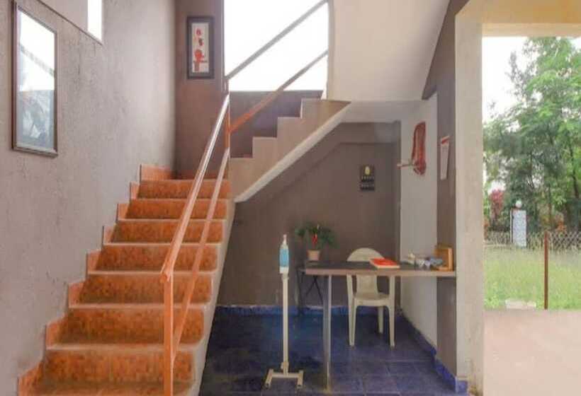 בית מלון כפרי Heritage Inn