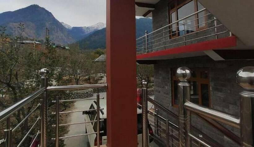 فندق Jojo S Nest