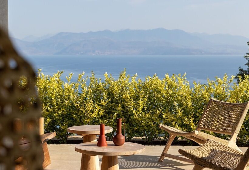 هتل Le Grand Bleu Resort