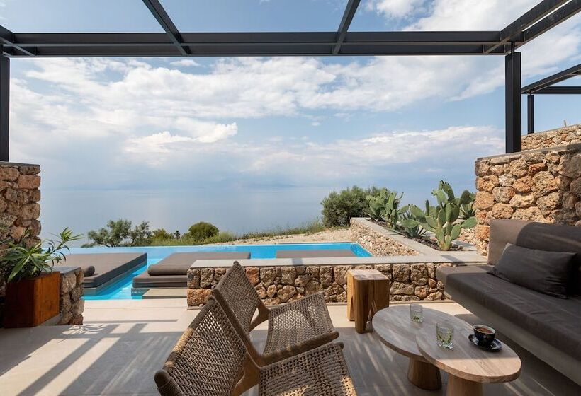 هتل Le Grand Bleu Resort