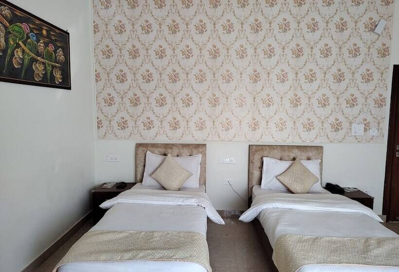 فندق Le Halcyon , Kasauli