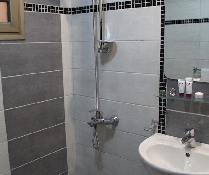 هتل Magic Suite Mahboula 5