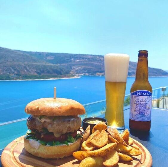 בית מלון כפרי Manifest Boutique