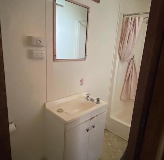 בית מלון כפרי Mansfield Lakeside