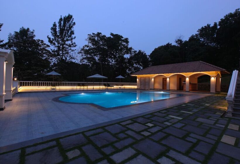 酒店 Montrose Golf Resort & Spa