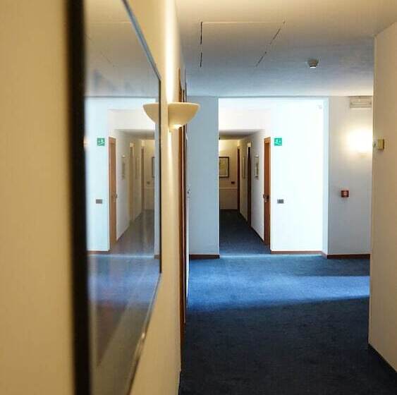 فندق New Genziana