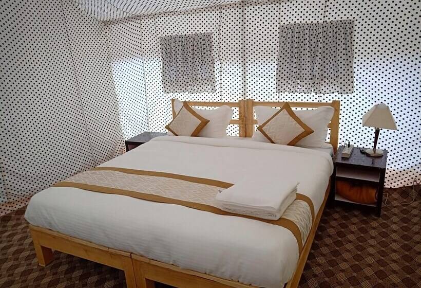 فندق Orchard Land