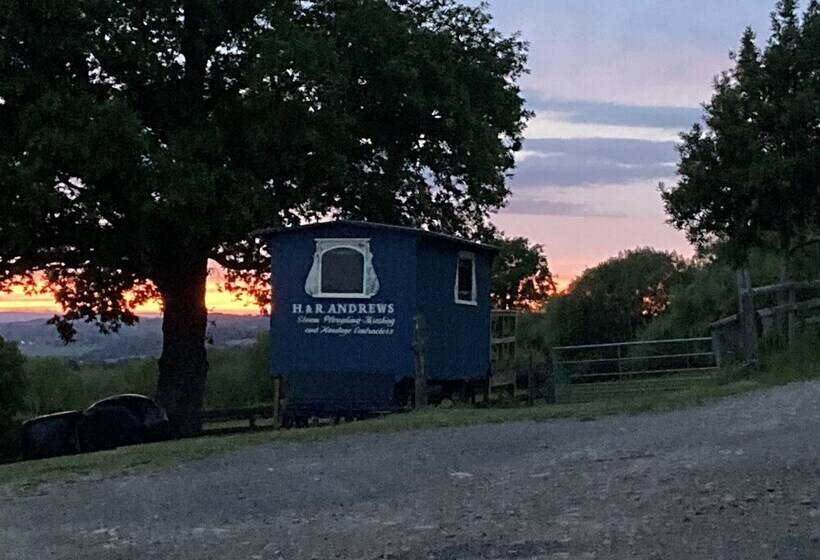 Отель Original Roadsmans Wagon, With Breathtaking Views