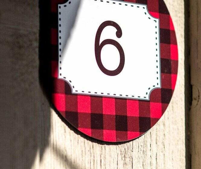 فندق Outdoors Inn At Balsam Lake