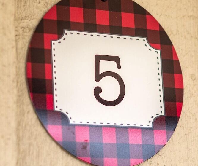 فندق Outdoors Inn At Balsam Lake