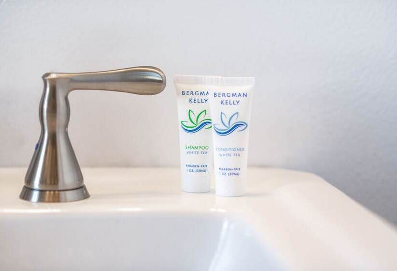 فندق Outdoors Inn At Balsam Lake