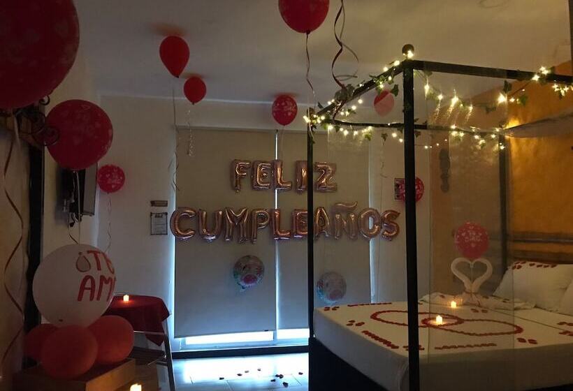 Отель Ph Girardot