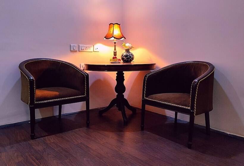 Park Square By Shrigo Hotels