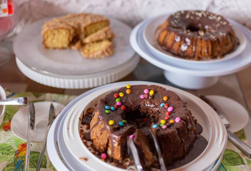 ホテル Pousada Salomé