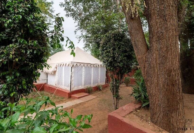 Hotel Ranthambore Tiger Resort By Park Tree