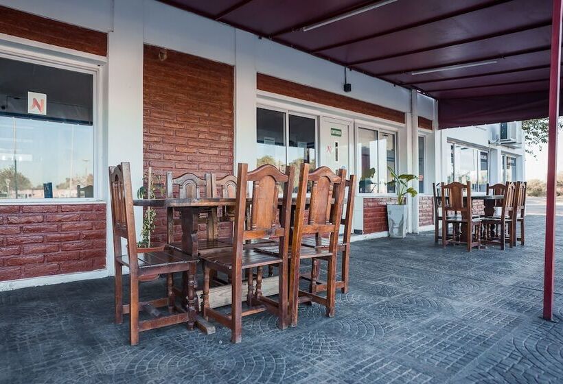 Отель Alojamiento Raque Lito