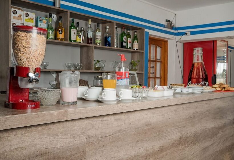 Отель Alojamiento Raque Lito