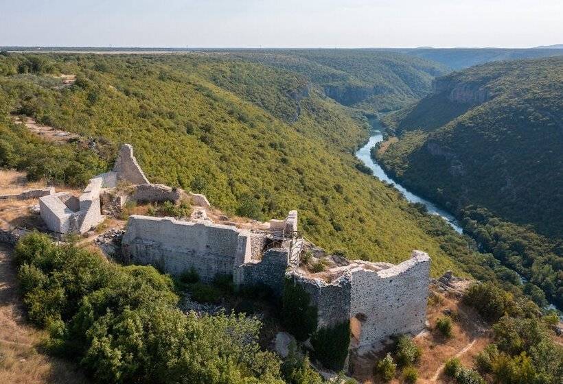 田舎風ホテル Agroturizam Perica