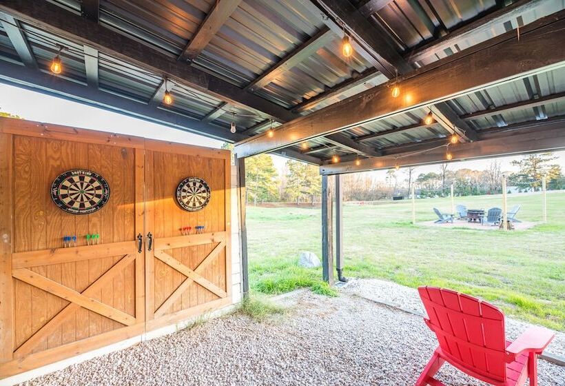 田舎風ホテル Happy Goat Retreat