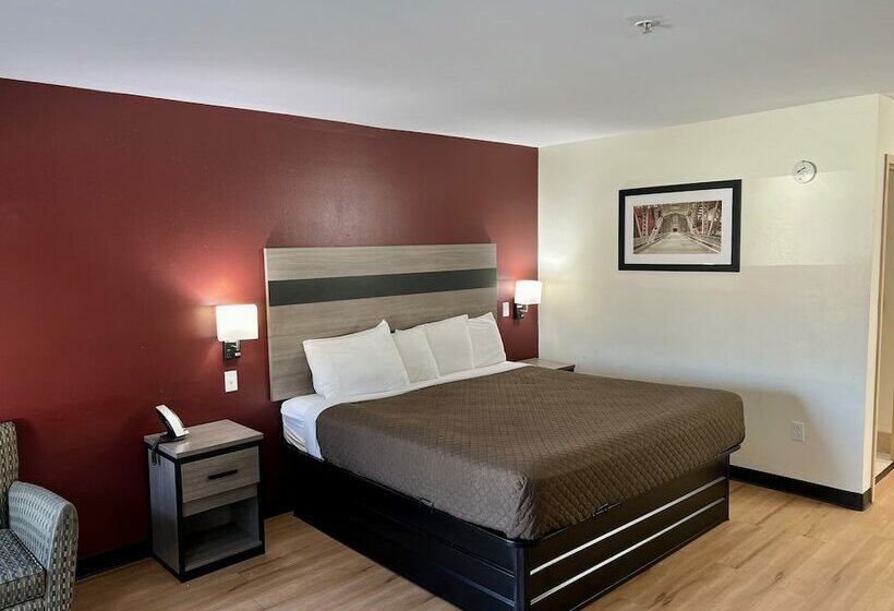 فندق Saffron Inn & Suites